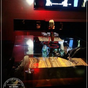 上海浦东新区南汇新城镇附近酒吧招聘酒水促销员,(不需要ID卡)