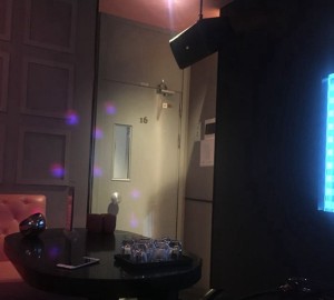 上海宝山区张庙街道附近ktv招聘包厢陪唱,生意好好上班的