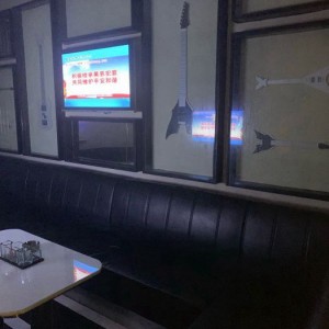 上海浦东新区老港镇附近酒吧招聘现场DJ,上班需要喝酒吗？