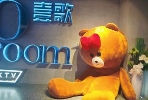 乘务招聘文案怎么写好（如何撰写乘务员招聘文案以吸引人才）