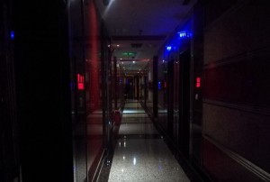 上海宝山区淞南镇附近ktv招聘包厢服务员,应聘有哪些要求