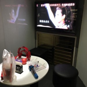 上海浦东新区航头镇附近酒吧招聘商务接待,(不抽台费)