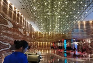 上海浦东新区曹路镇附近夜总会招聘商务礼仪,工作好做吗？