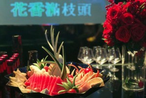上海哪家夜场招聘包厢服务员,00后做夜场的多吗_