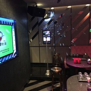 上海浦东新区东海农场附近夜总会招聘商务礼仪,有没有年龄限制_