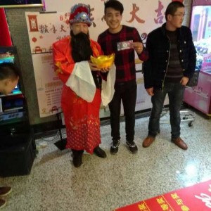门卫招聘搞笑文案（守门大哥招募启事：幽默相伴，安全不枯燥）
